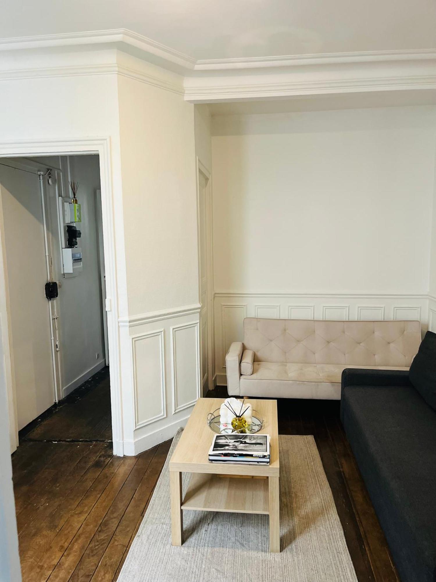 Apartment In Montmartre, Paris, Near Sacre-Coeur Read Host Profile For Booking Luaran gambar